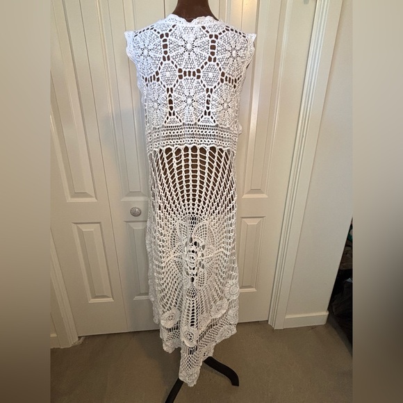 Belle France White Lace Crochet High Low Boho Top Size Medium - Picture 7 of 13